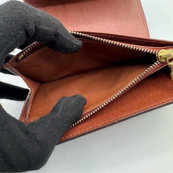 Louis Vuitton Dark Brown Monogram Wallet | Very Good Condition - Picture 13 of 15